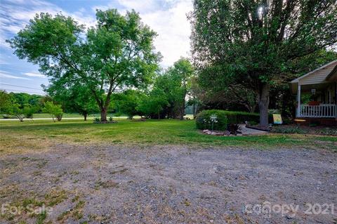 111 Singing Pine Dr, Clover, SC 29710 photo 24