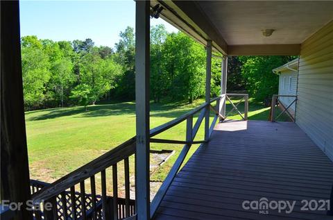 625 Mcentire Rd, Tryon, NC 28782 photo 6