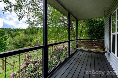 63 Selby Dr, Marshall, NC 28753 photo 3
