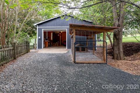 63 Selby Dr, Marshall, NC 28753 photo 9