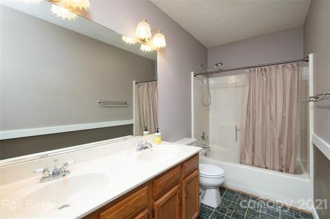 63 Selby Dr, Marshall, NC 28753 photo 28