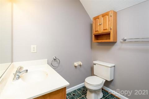 63 Selby Dr, Marshall, NC 28753 photo 31