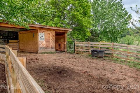 63 Selby Dr, Marshall, NC 28753 photo 20