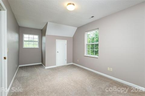 63 Selby Dr, Marshall, NC 28753 photo 33