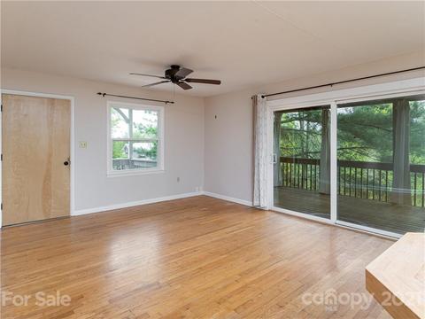 567 Bailey St, Mars Hill, NC 28754 photo 6