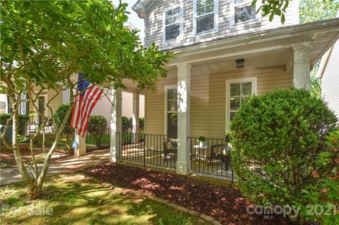 15525 Crossing Gate Dr, Cornelius, NC 28031 photo 1