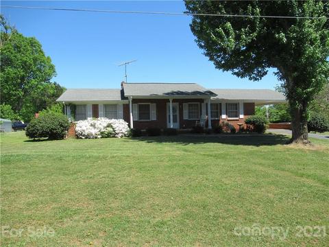 818 Setzer Dr, Conover, NC 28613 photo 1