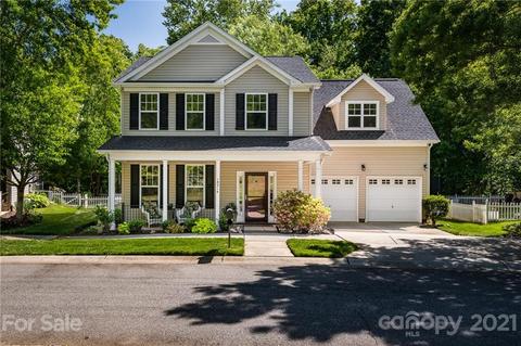 18314 Flagman Cir, Cornelius, NC 28031 photo 1
