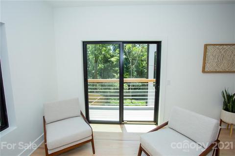 425 Coxe Ave, Charlotte, NC 28208 photo 15