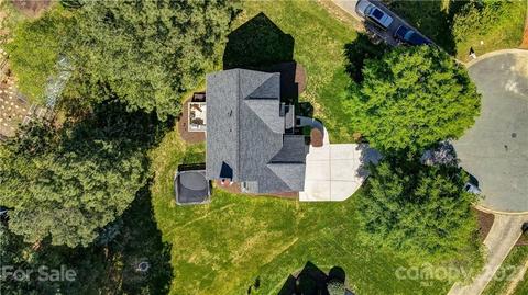 19100 Spring Blossom Ln, Cornelius, NC 28031 photo 4