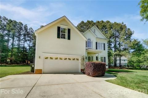 19100 Spring Blossom Ln, Cornelius, NC 28031 photo 5