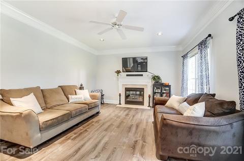 19100 Spring Blossom Ln, Cornelius, NC 28031 photo 11