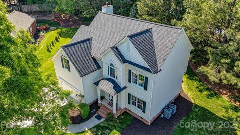 19100 Spring Blossom Ln, Cornelius, NC 28031 photo 2