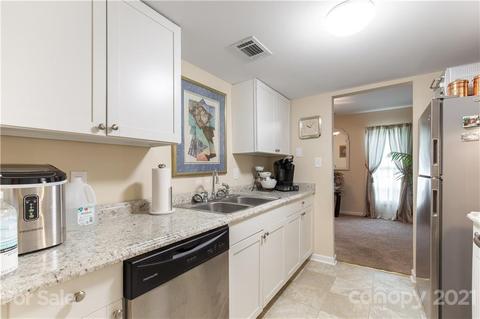 1033 E Meadow Dr #A, Lancaster, SC 29720 photo 6