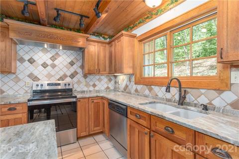 47 Oriole Dr, Sylva, NC 28779 photo 10