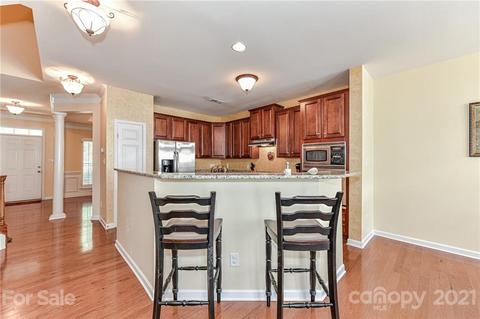 20128 Amy Lee Dr, Cornelius, NC 28031 photo 9
