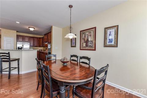 20128 Amy Lee Dr, Cornelius, NC 28031 photo 15