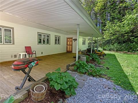 65 Pine Meadow Dr, Brevard, NC 28712 photo 13