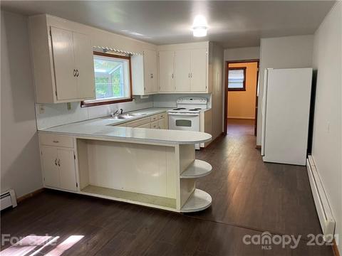 79 Candy Ln, Sylva, NC 28779 photo 8