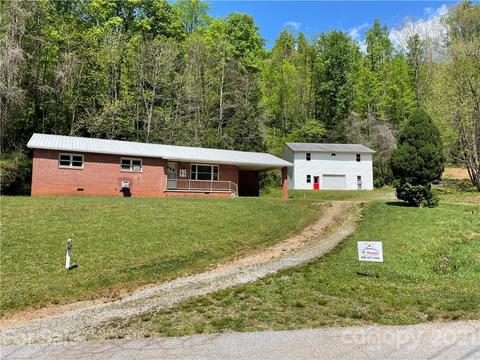79 Candy Ln, Sylva, NC 28779 photo 1