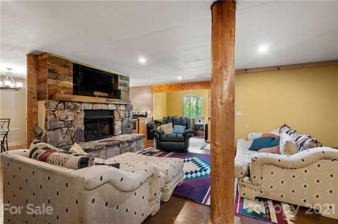 422 Jay Bird Dr, Sylva, NC 28779 photo 23