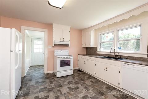 401 E Carpenter St, Maiden, NC 28650 photo 14