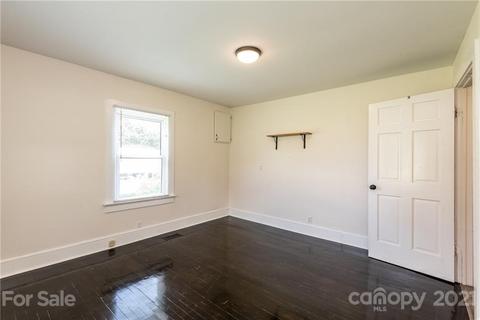 401 E Carpenter St, Maiden, NC 28650 photo 23