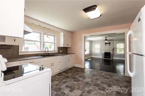 401 E Carpenter St, Maiden, NC 28650 photo 16