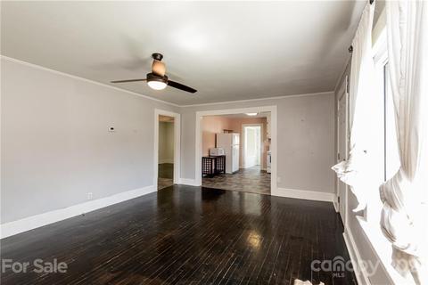 401 E Carpenter St, Maiden, NC 28650 photo 10
