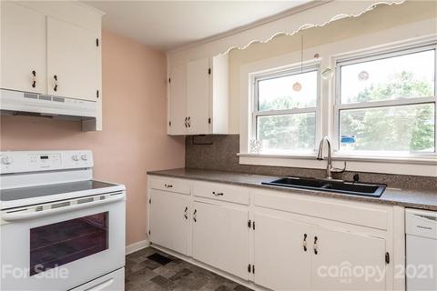401 E Carpenter St, Maiden, NC 28650 photo 15
