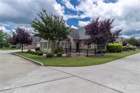 846 Ledgestone Ct, Tega Cay, SC 29708 photo 5