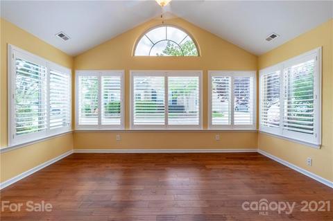 846 Ledgestone Ct, Tega Cay, SC 29708 photo 13