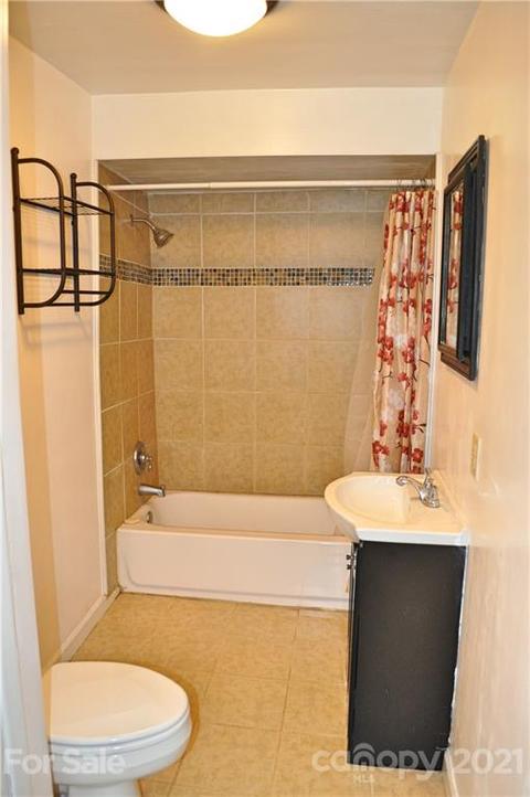 108 Wike Dr, Conover, NC 28613 photo 13