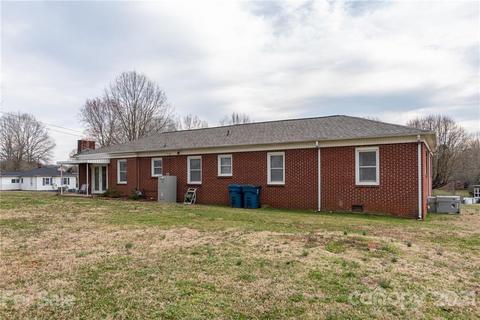 219 E Carpenter St, Maiden, NC 28650 photo 22