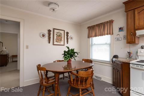 219 E Carpenter St, Maiden, NC 28650 photo 10