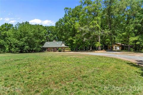 2008 Lancaster Ave, Monroe, NC 28112 photo 2
