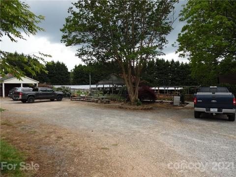 4462 County Home Rd, Conover, NC 28613 photo 1
