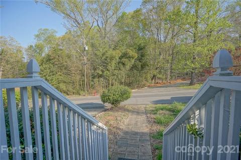 143 Pine St, Badin, NC 28009 photo 13