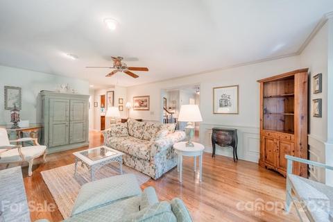 2000 Draymore Ln, Matthews, NC 28105 photo 6