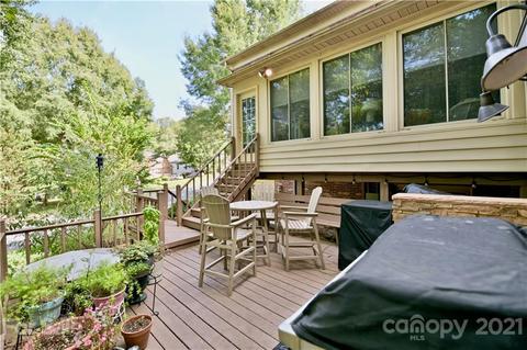 2000 Draymore Ln, Matthews, NC 28105 photo 40