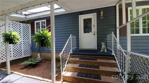 37 Homeplace Ln, Hickory, NC 28601 photo 2