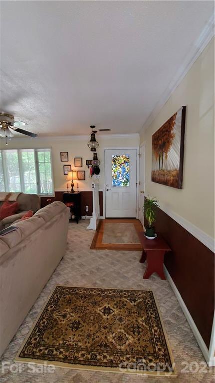 37 Homeplace Ln, Hickory, NC 28601 photo 4
