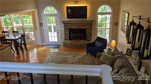 1806 Willis Ct, Fort Mill, SC 29708 photo 4