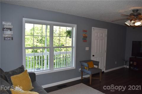 338 Pleasant View Dr, Marion, NC 28752 photo 8