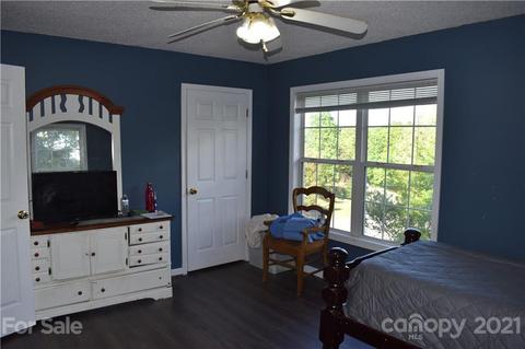 338 Pleasant View Dr, Marion, NC 28752 photo 23