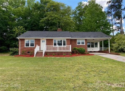 1041 Darlene Blvd, Lancaster, SC 29720 photo 1
