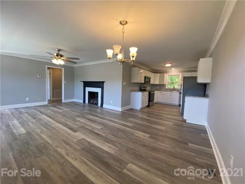 1041 Darlene Blvd, Lancaster, SC 29720 photo 12