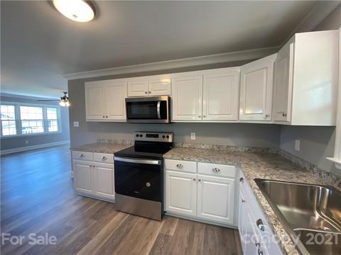 1041 Darlene Blvd, Lancaster, SC 29720 photo 5