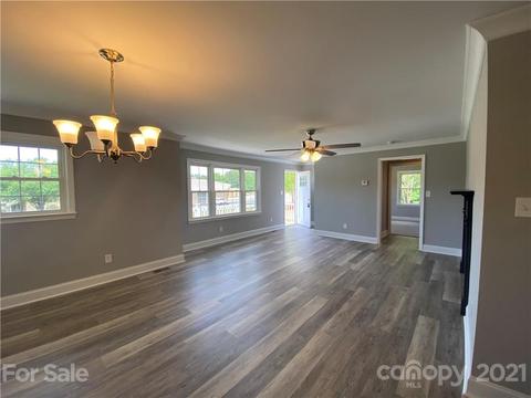 1041 Darlene Blvd, Lancaster, SC 29720 photo 13