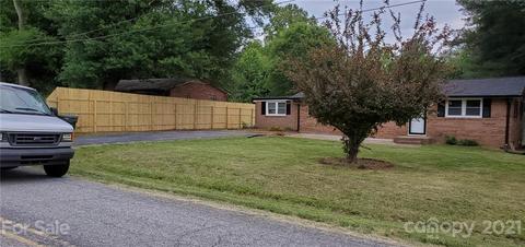 1708 Prestige Dr, Newton, NC 28658 photo 4
